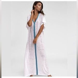 Pitusa Inca Abaya White women’s one size fits all cover up